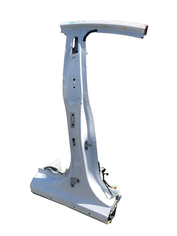 ⭕2020-2023 Tesla Model Y Passenger Center B-Pillar Structural Frame Cutout Right