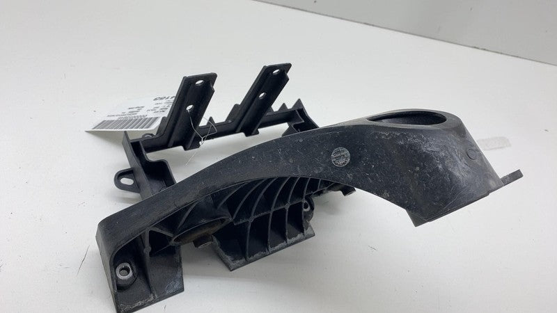1667014 00 B 2017-2023 Tesla Model 3 Y Air Conditioning A/C Compressor Pump Mount Bracket OEM