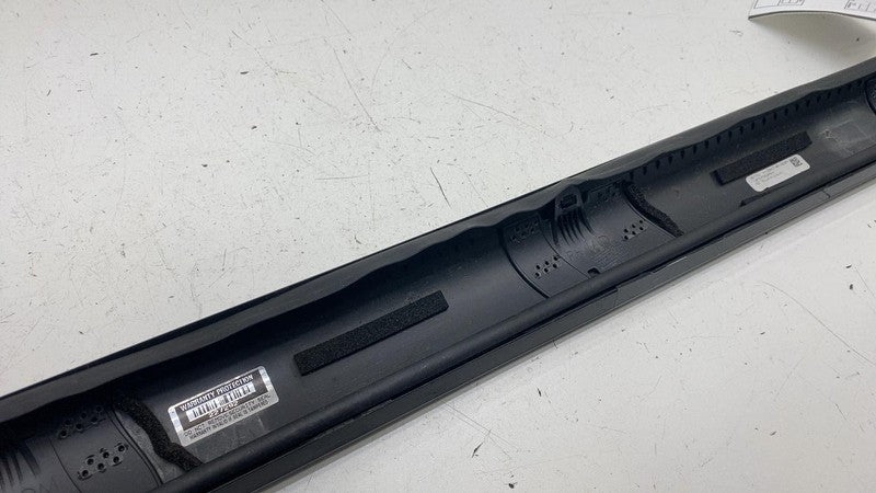 PT00015998 H ⭕ 22-24 R1T R1S Front Right Exterior A-Pillar Trim Applique Molding PT00015998-H