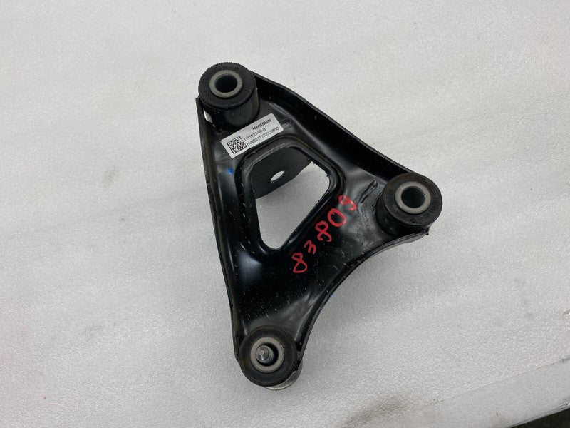 111152100B ⭕ 17-23 Model 3 Y Front Left Drive Unit Motor Mount Support Bracket 1111521-00-B
