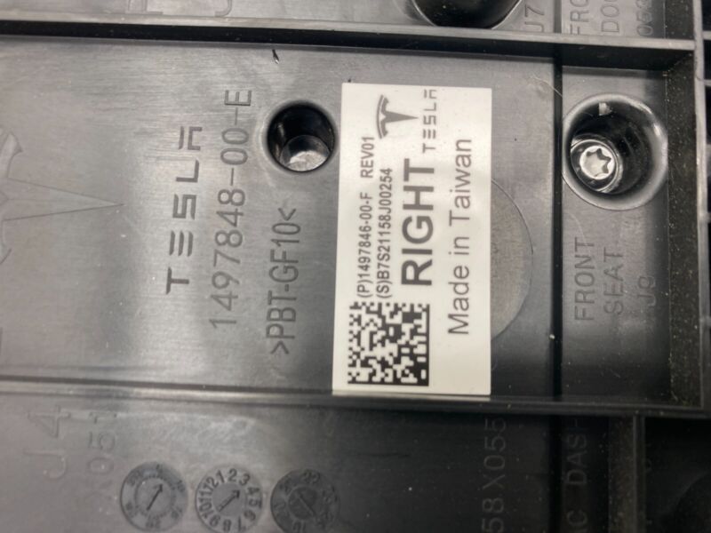 149784800D ⭕ 2020-2023 Model Y Right Low Voltage Controller Electronic Module 1497846-00-F
