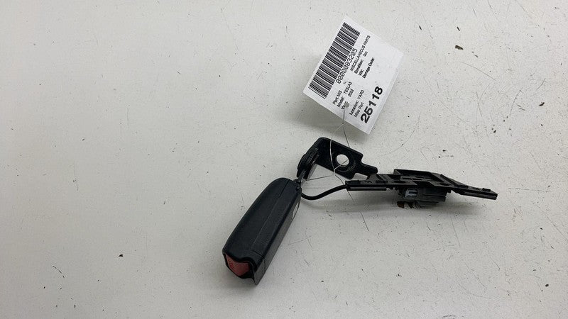 ⭕ 17-23 Model 3 Rear Driver Side 2nd Row Seatbelt Buckle Black Left 10