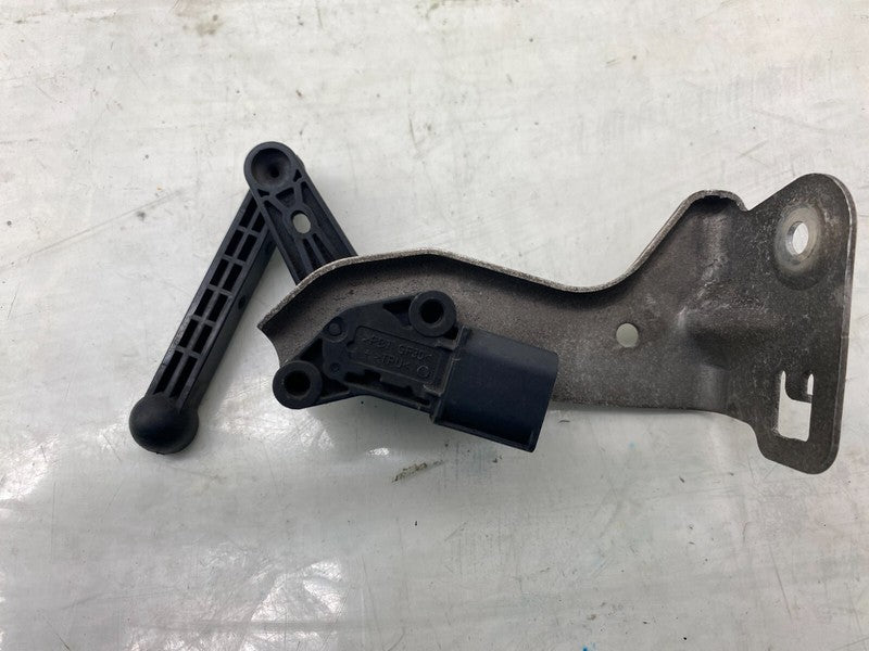 600652600B ⭕ 2016-2020 Model S X Rear Right Air Suspension Ride Height Sensor 1027976-00-A