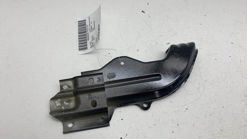 1092304-00-C ⭕ 17-24 Model 3 Front Driver Side Fender Mount Support Bracket Left 1092304-00-C