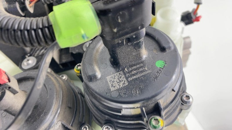 1547595A0F ⭕ 2021-2026 Tesla Model 3 Supermanifold Refrigerant Chiller w/ Coolant Reservoir