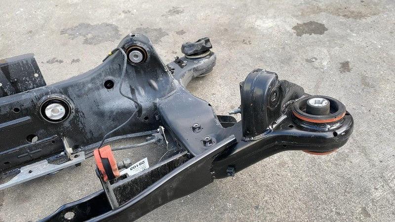 06701062910 ⭕ 17-20 Maserati Ghibli Rear Suspension Subframe Crossmember Support 06701062910