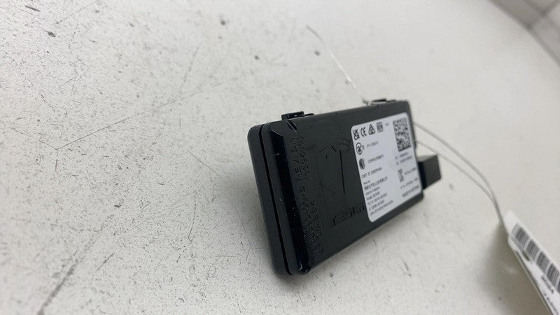 ⭕ 24-25 Tesla Model 3 Interior End Point Module Booster Universal 1780