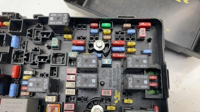 63565387 ⭕ 2018-2021 Chrysler Pacifica Engine Fusebox Fuse Box Relay Module OEM 6356-5387