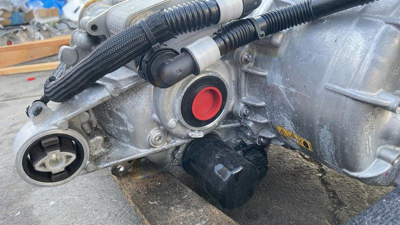 ⭕ 25-26 Tesla Model Y Rear Drive Unit Motor 3DU AP4.0 (Low Current) 11