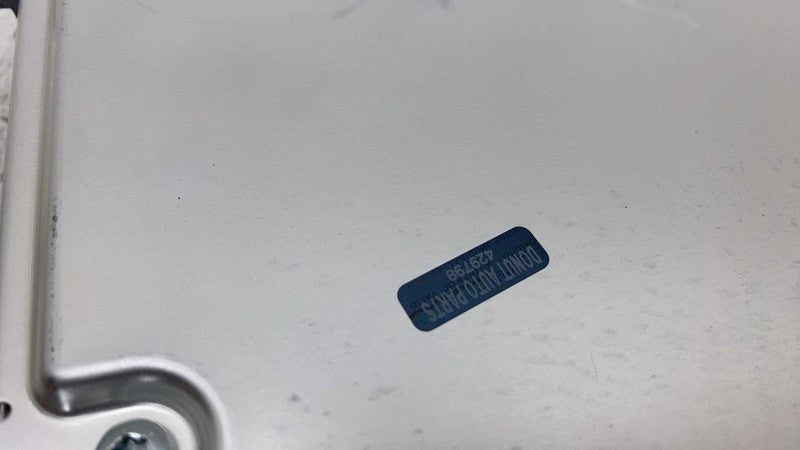 C500000617G 2022-2024 Rivian R1T R1S Driver Left Dash Gateway VDM Control Module C500000617G