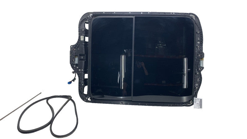 ⭕ 2017-2020 Maserati Levante Panoramic Sunroof Track Frame w/ Glass & 