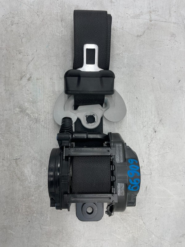 ⭕ 2017-2023 Tesla Model 3 Front Right 1st Row Seat Belt & Retractor 10