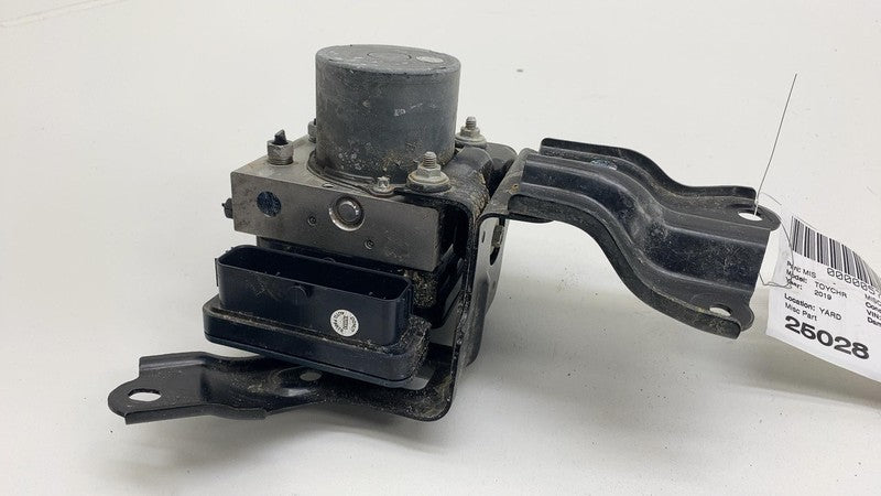 ⭕ 2020 2021 2022 Toyota CHR ABS Pump Anti Lock Brake Module w/ Bracket Assembly