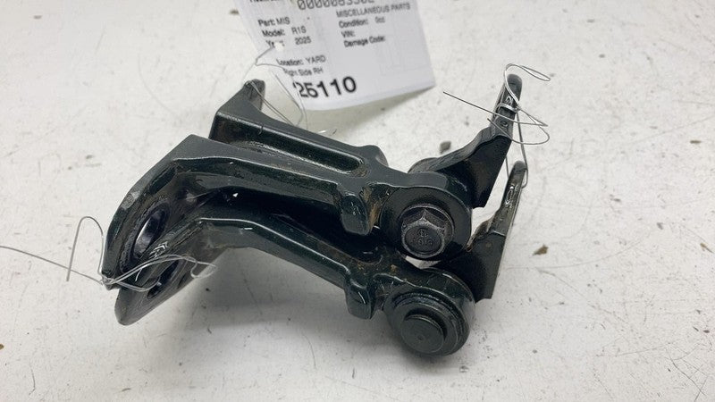 ⭕ 22-25 Rivian R1S Front Passenger Door Hinge Upper & Lower Closure Assist Right