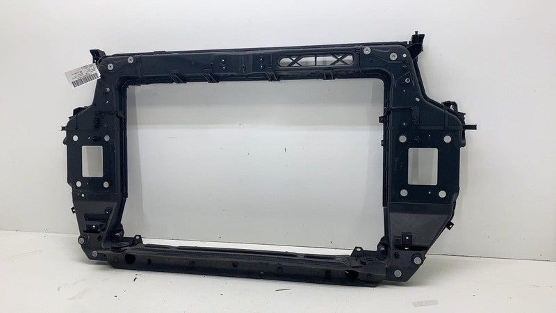 68292237AA ⭕ 17-25 Chrysler Pacifica Radiator Support Crossmember Closure Panel 68292237AA