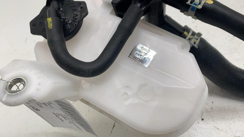 ⭕ 2023-2025 Toyota Prius Radiator Coolant Overflow Reservoir Tank w/ H