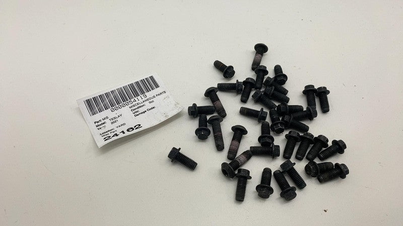 2020-2024 Tesla Model Y SET of Bolt Screw