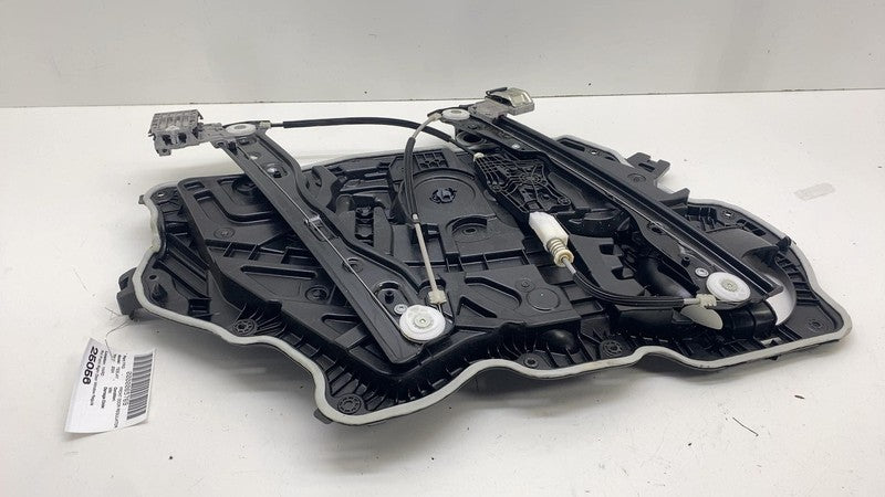 ⭕20-24 Model Y Front Right Door Window Regulator & Motor w/ Carrier 14