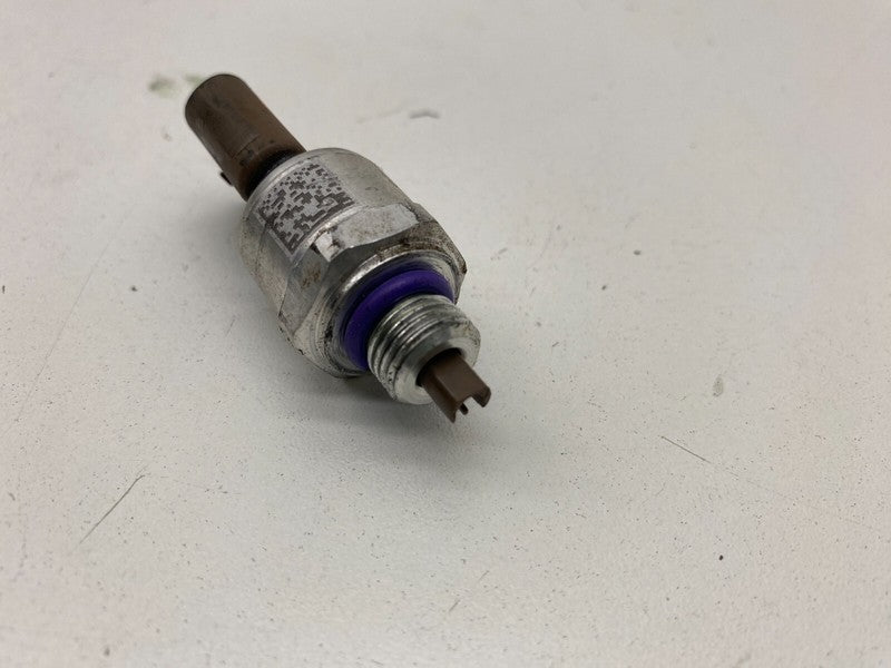 ⭕ 17-23 Tesla Model 3 HVAC Supermanifold PT Low Pressure Sensor OEM 15