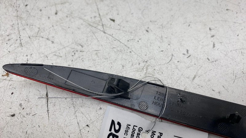 ⭕ 17-23 Model 3 M3 Rear Passenger Side Bumper Light Reflector Lamp Rig