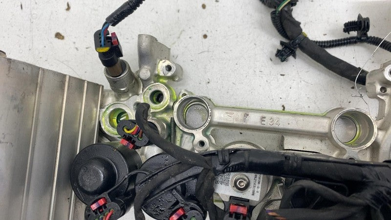 ⭕ 2021-2025 Model X Thermal Sysem Supermanifold Octovalve Assembly 175