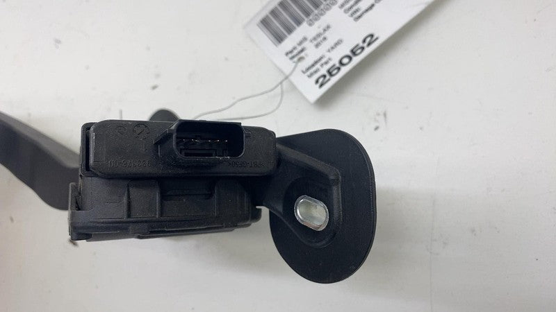 ⭕ 2016-2020 Tesla Model S X Accelerator Throttle Pedal Assembly BE5C 9