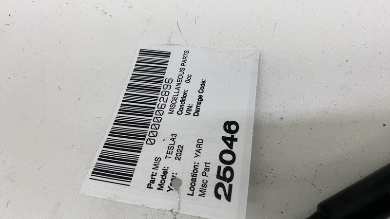 155148900B ⭕ 2017-2023 Model 3 M3 PAIR of Rear Trunk Lid Tailgate Shock Struts 1551489-00-B