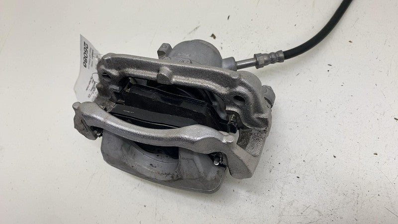 ⭕ 2014-2020 BMW i3 I01 Front Driver Side Caliper w/ Brake Hose Line Le