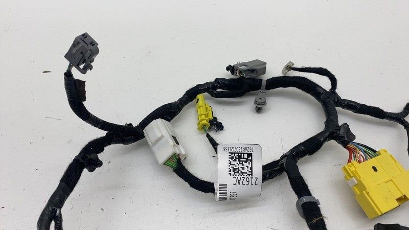 68321862AC 17-24 Chrysler Pacifica Front Left Seat Memory Module w/ Wire Harness 68321862AC