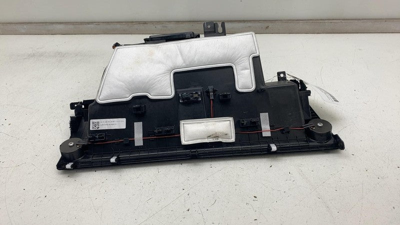 ⭕24-25 Model 3 Dash Instrument Panel Glove Box Storage w/ USB Drive 16