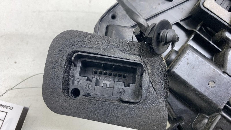 ⭕ 10-19 Volkswagen Golf Front Right Door Handle w/ Door Lock Actuator 