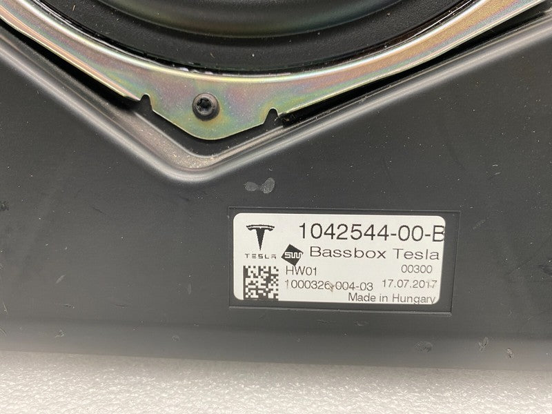 104254400B ⭕ 14-20 Tesla Model S Subwoofer Bass Audio Speaker Bassbox Woofer 1042544-00-B
