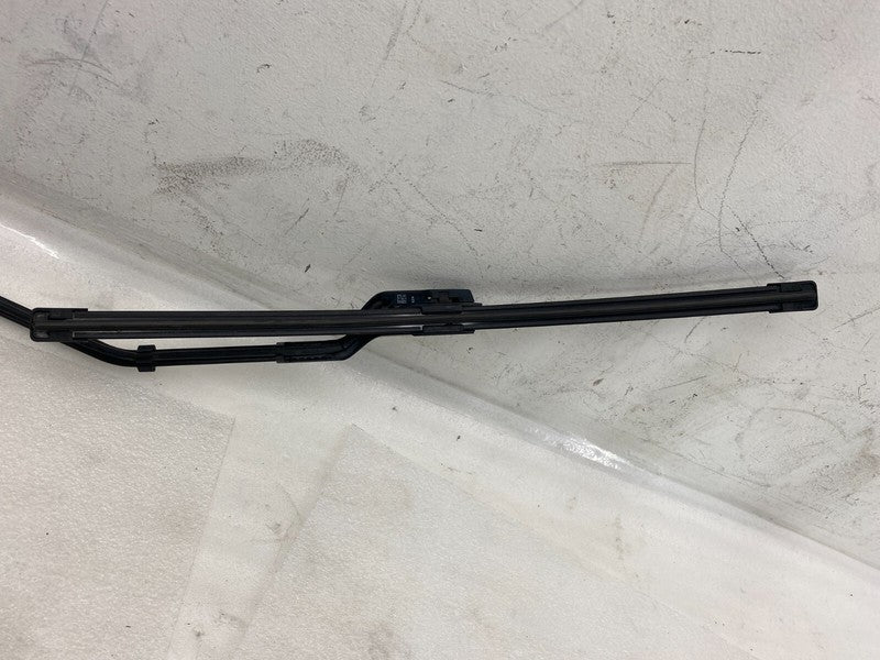 97036203 ⭕ 20-23 Model Y Front Passenger Side Windshield Wiper Arm & Blade Right 97036203