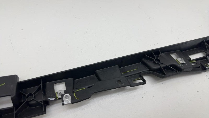 ⭕ 16-23 Model X MX Rear Passenger Side Tailgate Mount Bracket Right 10