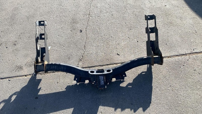 ⭕ 14-18 Chevrolet Silverado 1500 Rear Bumper Trailer Hitch Bar Support