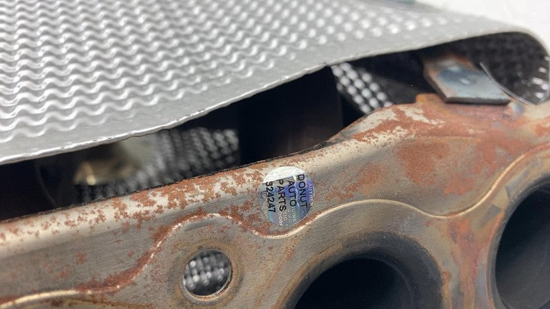 ⭕ 2023-2024 Toyota Prius 2.0L Exhaust Manifold w/ Heat Shield Assembly