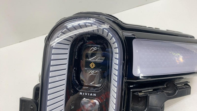 PT00000465P ⭕ 2022-2024 Rivian R1T R1S Front Left Headlight LED Head Lamp OEM PT00000465-P