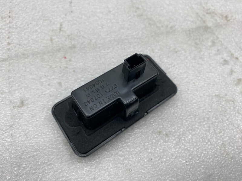 1034341 00 A ⭕ 12-23 Model S X Rear Bumper Left = Right License Plate Lamp Light 1034341-00-A