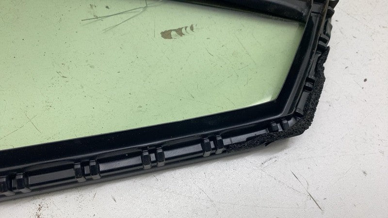 6821547020 ⭕2023-2025 Toyota Prius Front Passenger Door Vent Window Glass Right 68215-47020