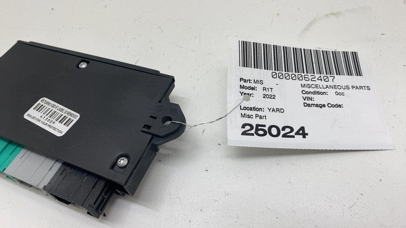 PT00000606-L ⭕ 22-24 R1T R1S Front or Rear Left or Right Door Controller Module PT00000606-L