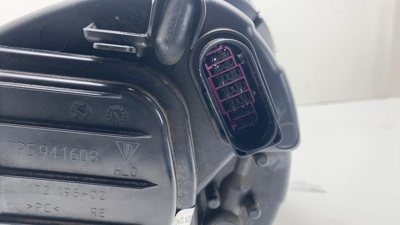 7P5 941 032 AN 2011-2014 Porsche Cayenne S Passenger Side Headlight Xenon HID Head Lamp Right