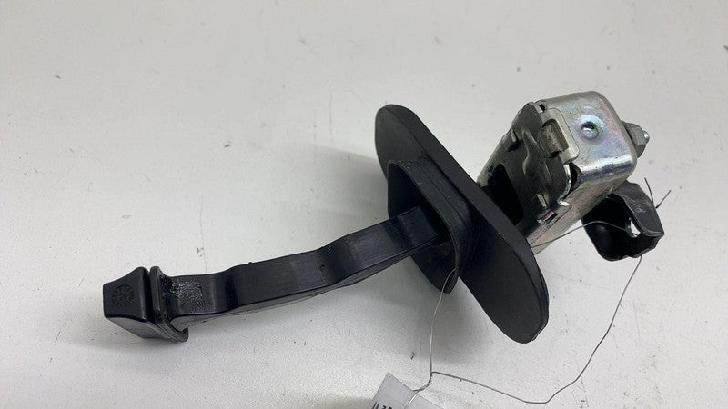 ⭕ 2025 Rivian R1S Rear Passenger Side Door Check Strap Stop Stopper Ri