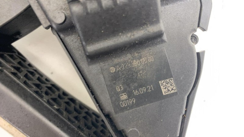 ⭕ 2022 Mercedes Benz EQS450+ Gas Fuel Power Pedal OEM A2233000500