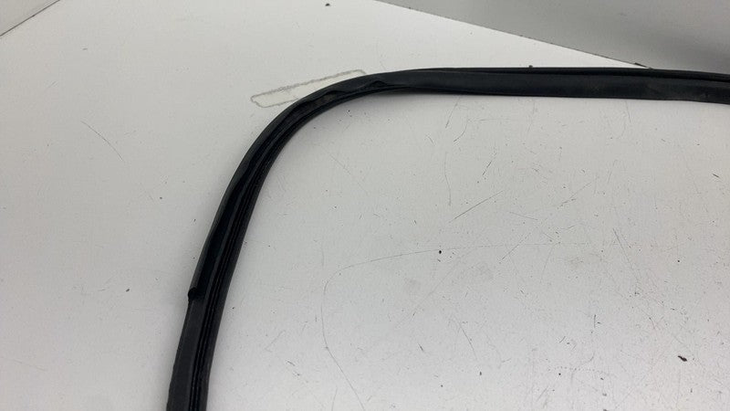 ⭕ 2023-2025 Toyota Prius Rear Right Side Door Body Weatherstrip Rubber