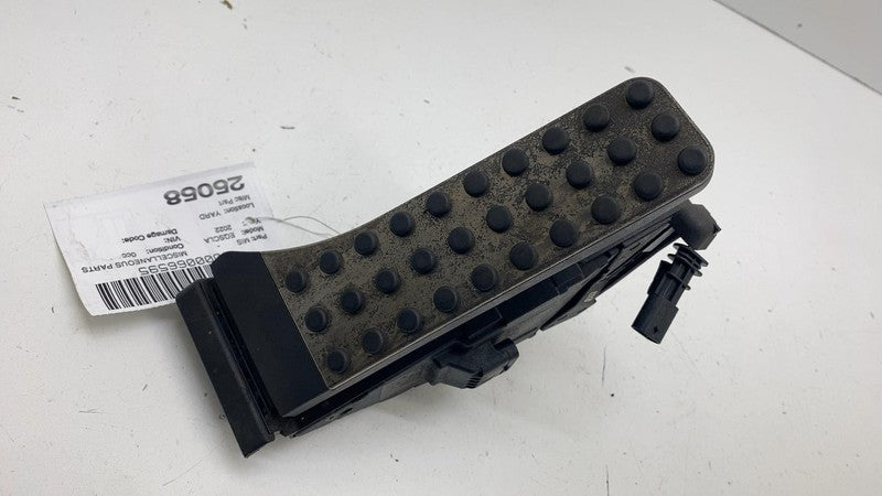 ⭕ 2022 Mercedes Benz EQS450+ Gas Fuel Power Pedal OEM A2233000500