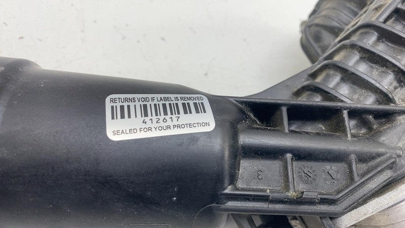 72435982 ⭕2018 2019 2020 2021 2022 2023 BMW 530e Turbo Engine Oil Filter Housing 72435982