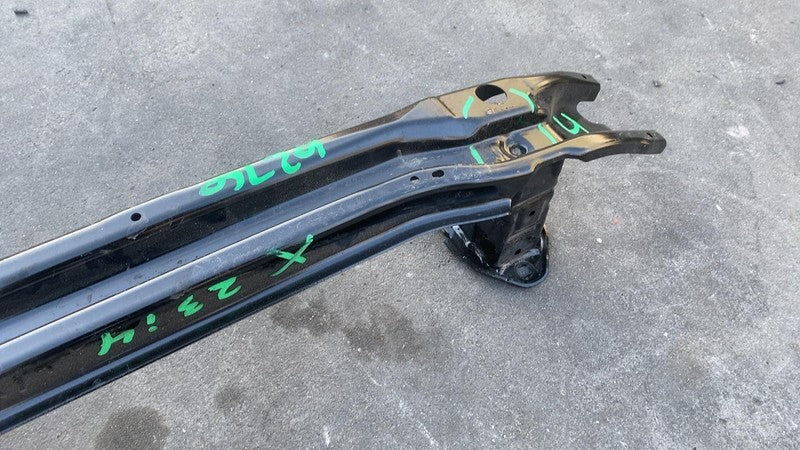 2021 2022 BMW 4 G22 430i Rear Bumper Reinforcement Impact Rebar Bar Be