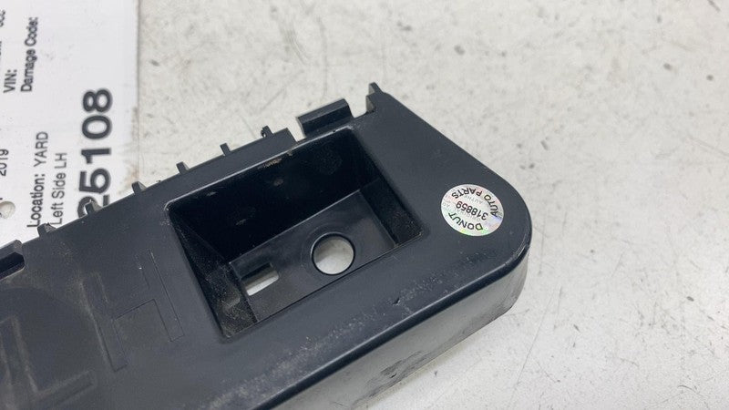 ⭕ 17-23 Tesla Model 3 Rear Left Taillight Tail Lamp Mount Bracket 1083