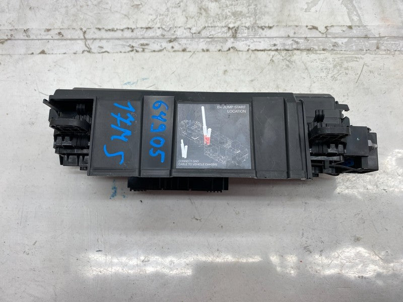⭕ 16-20 Model S Front Engine Bay Underhood Fuse Relay Junction Box 103