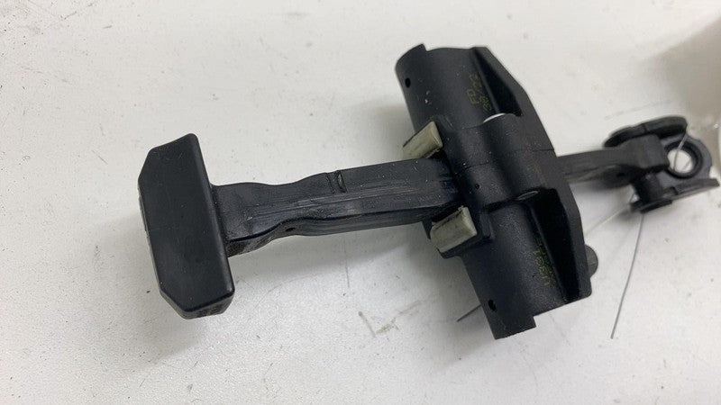 ⭕ 21-23 Polestar 2 Front Passenger Right Door Hinge Check Strap Stoppe